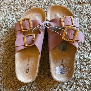 CL by Laundry Pink Double Strap Sandals with Gold Buckles Size 7 New